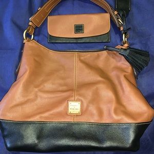 Dooney & Bourke Hobo